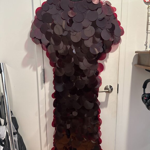 High neck sequined fringe hem maxi dress in merlot - Picture 3 of 6